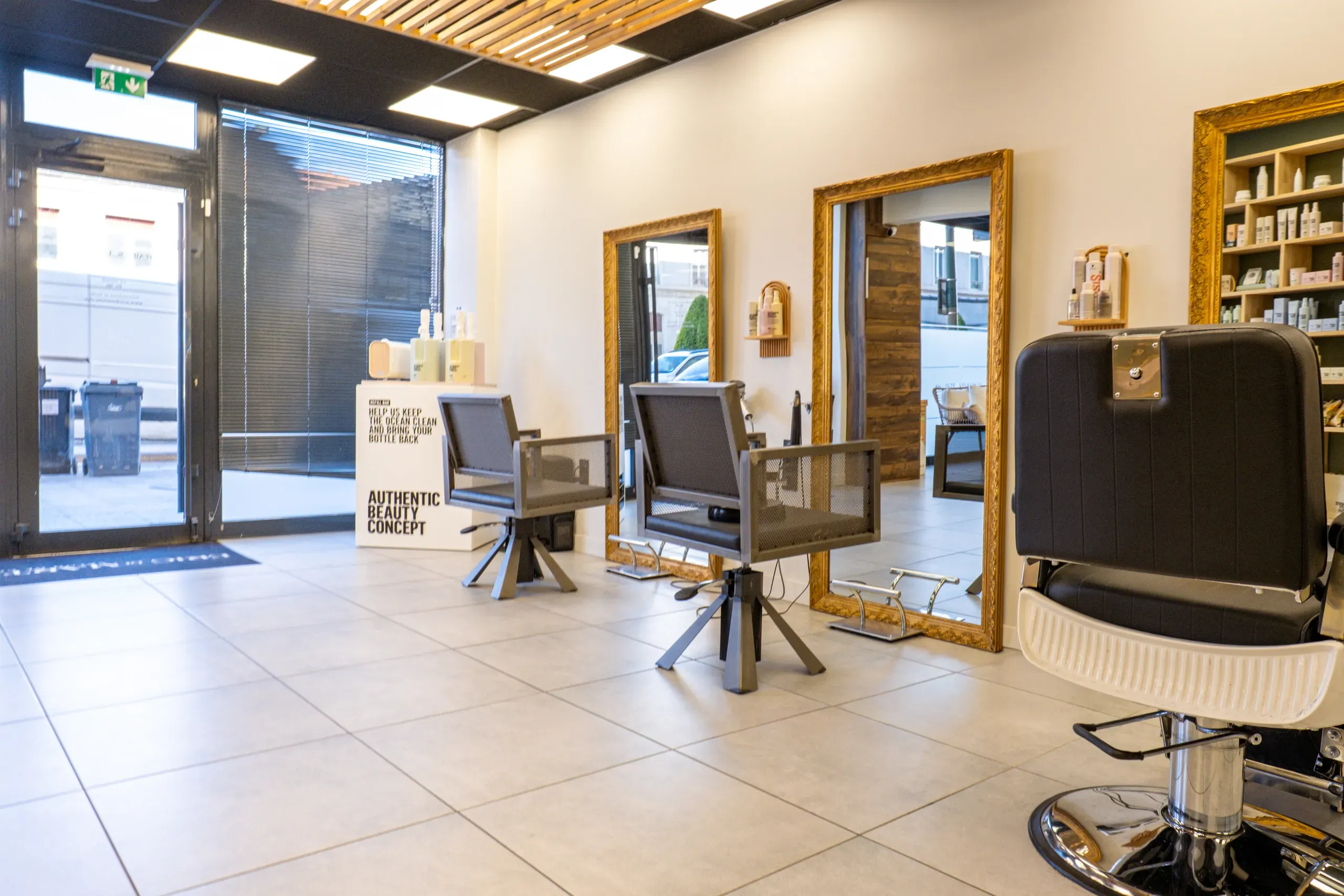 Salon Eric Di Martino — Aix-les-Bains